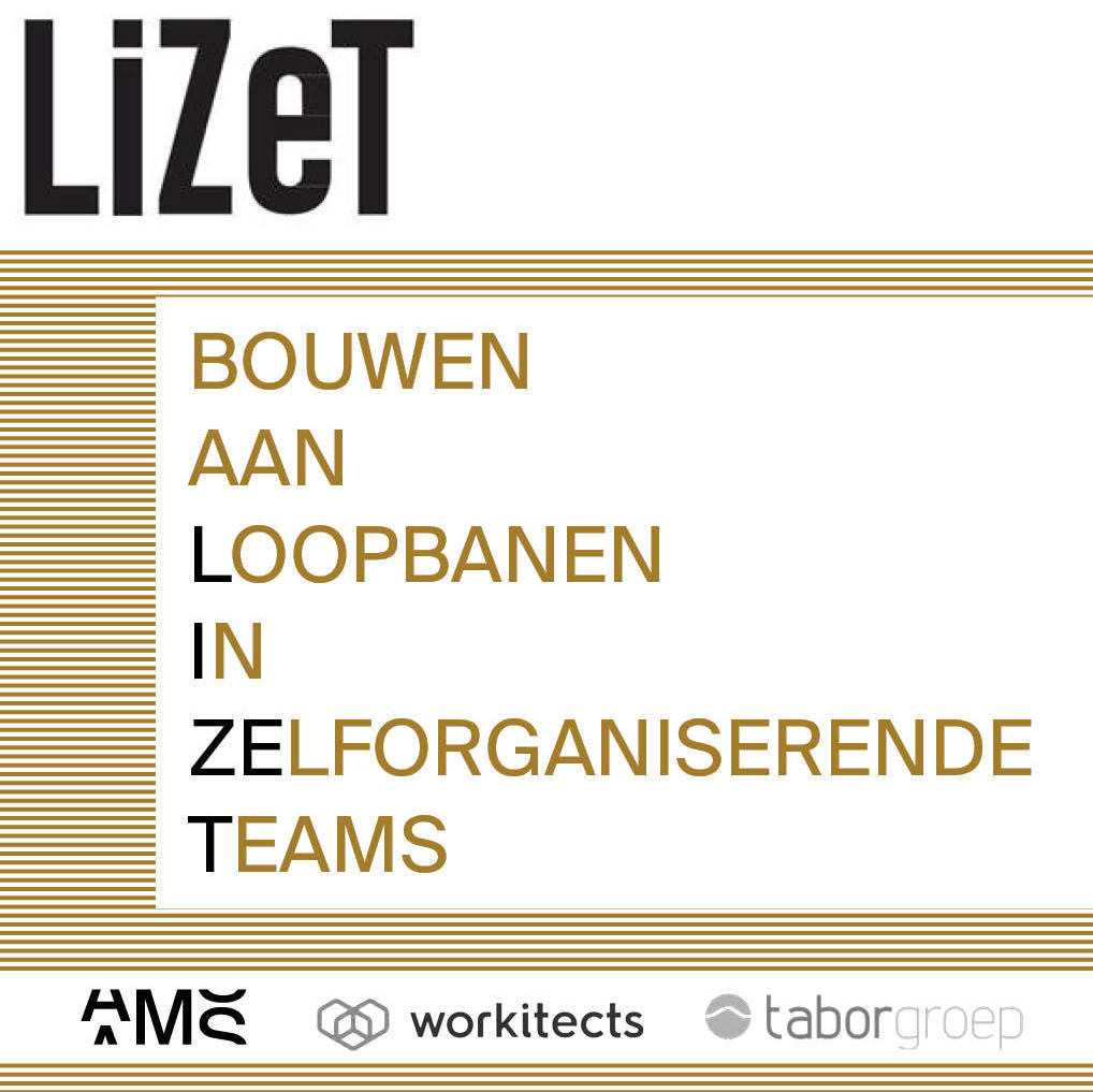 Banner Lizet Small Square 1